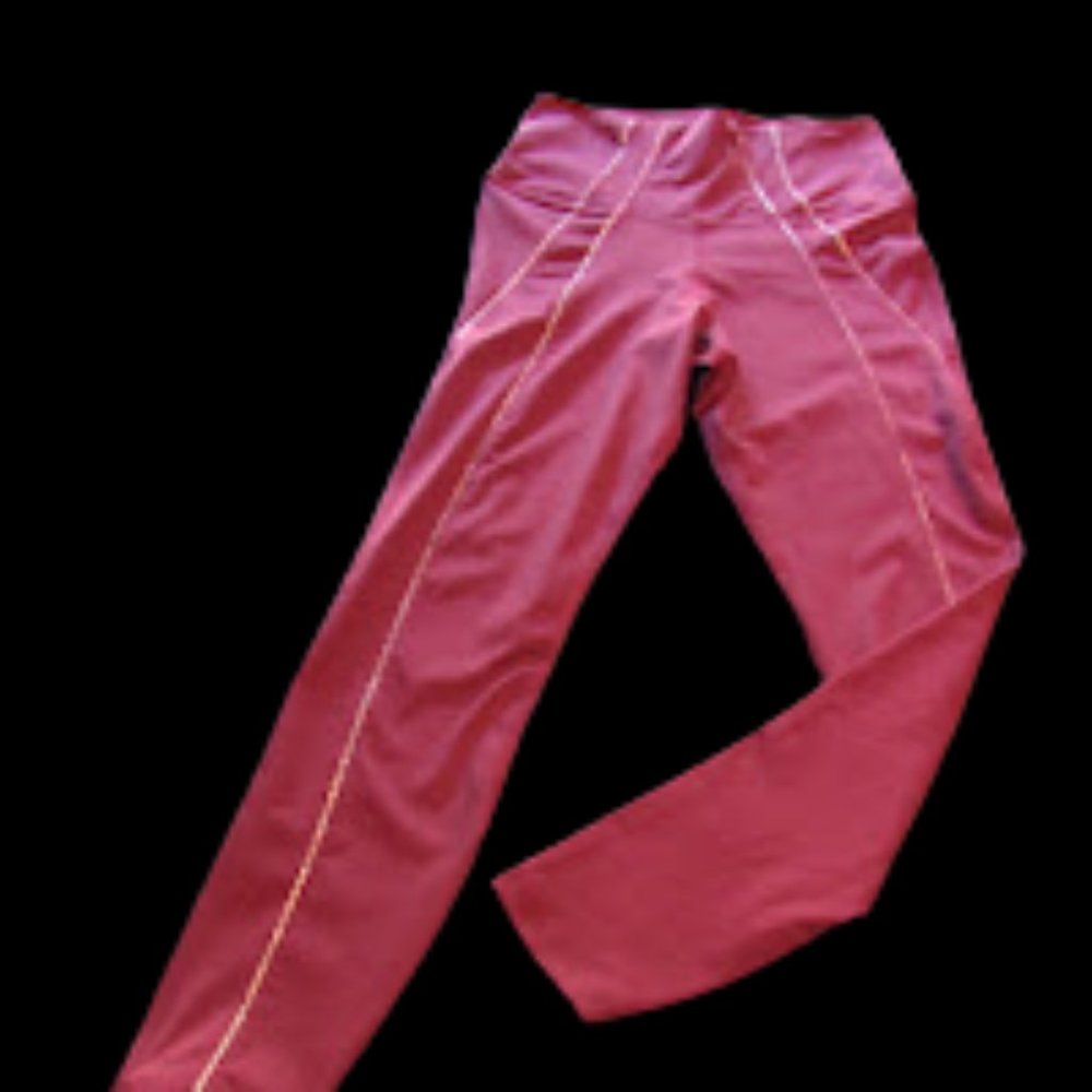 Nike Capri Dri Fit Yoga Paints, Burgand w/ Light Pink Glitter Stripe, Size M.